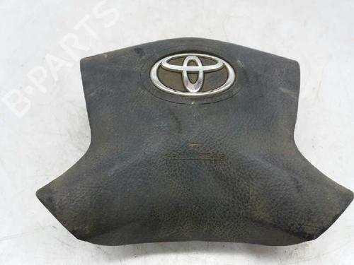 Used Driver airbag TOYOTA AVENSIS Saloon (_T25_) 2.0 D-4D (CDT250_, CDT250R) (116 hp) 2881635