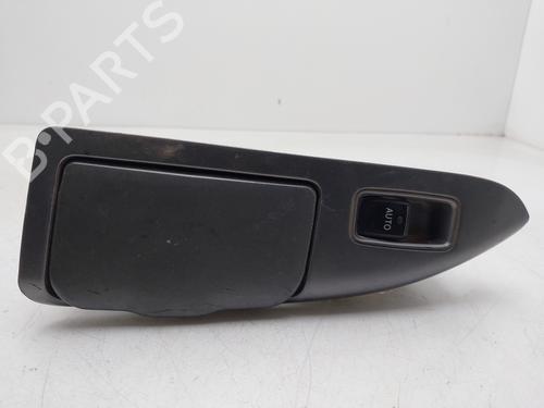Used Left rear window switch Left rear window switch 38202904 38202904