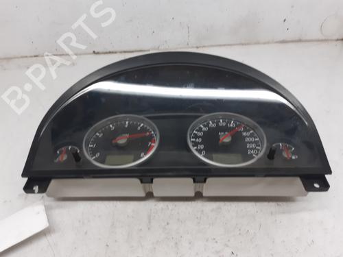 Used Instrument cluster FORD MONDEO III Saloon (B4Y) 1.8 16V (125 hp) 9810743