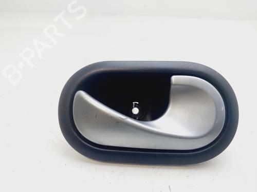 Used Front right interior door handle RENAULT CLIO III (BR0/1, CR0/1) [2005-2014]  27322732