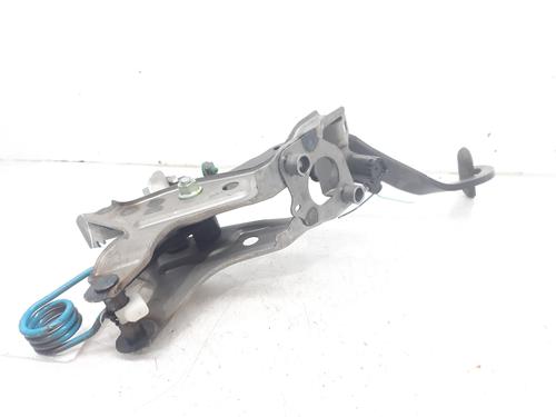 Clutch pedal TOYOTA VERSO (_R2_) 1.6 D4-D (WAR20_) | BP8765880I13 