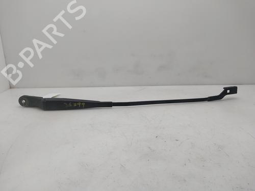 Used Front windshield wiper arm Front windshield wiper arm PEUGEOT 5008 (0U_, 0E_) 1.6 HDi (112 hp) 35813652 35813652