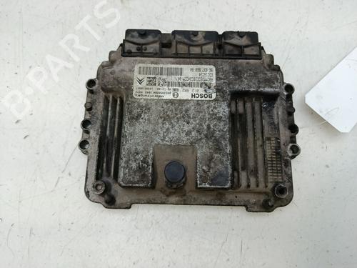 Used Engine control unit (ECU) CITROËN XSARA PICASSO (N68) 1.6 HDi (109 hp) 31116256