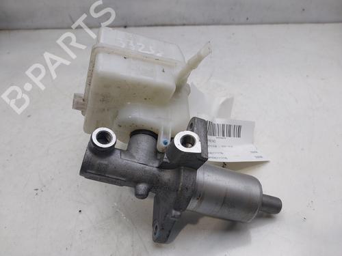 Used Brake master cylinder BMW X6 (E71, E72) xDrive 35 d (286 hp) 17046908