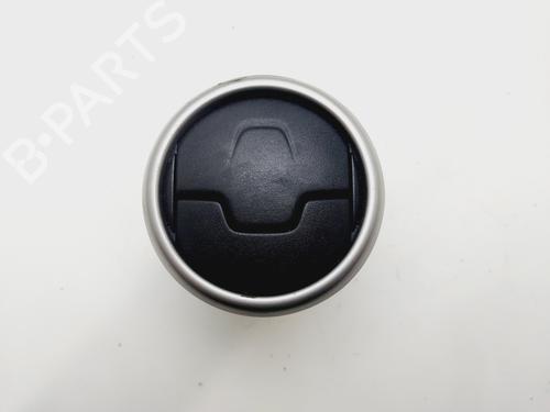 Used Air vent NISSAN QASHQAI I (J10, NJ10) 1.5 dCi (106 hp) 31636505
