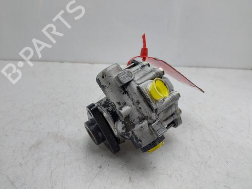 Used Steering pump BMW 3 (E46) 320 d (136 hp) 15732864