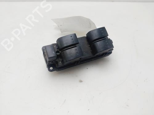 Interrupteur de vitre avant gauche MAZDA 3 Saloon (BK) 1.6 DI Turbo (BK12Y) (109 hp) 29064407