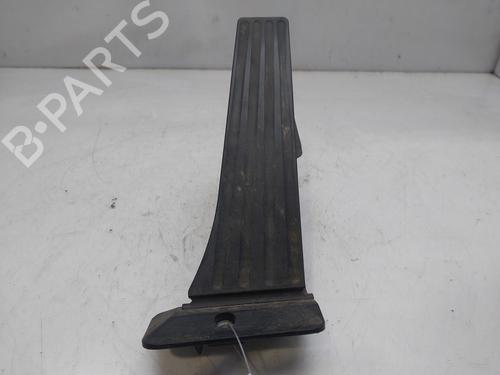 Used Pedal BMW 1 (F20) 116 d (116 hp) 16006539
