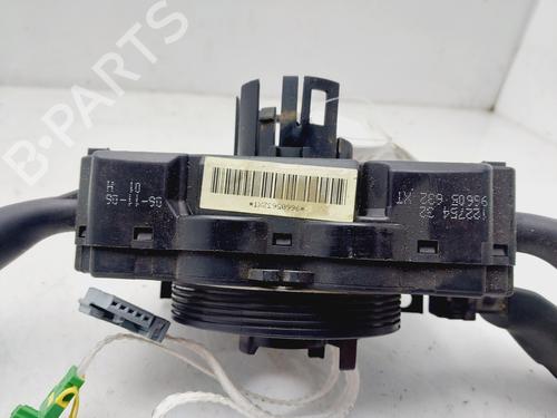Steering wheel controls CITROËN C5 I (DC_) 2.0 HDi (DCRHZB, DCRHZE) | BP22757169E15 