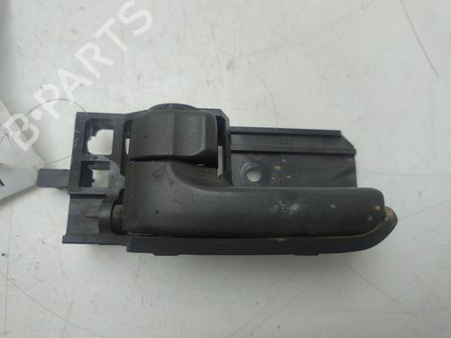 Used Front left interior door handle TOYOTA HILUX VII Pickup (_N1_, _N2_, _N3_) [2004-2016]  27334197