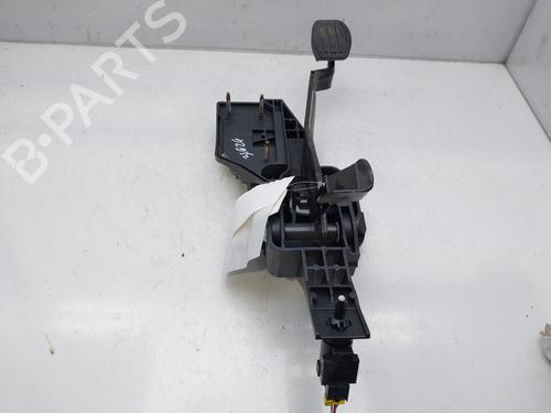 Break pedal PEUGEOT 5008 II (MC_, MJ_, MR_, M4_) 1.2 (MRHNYH, MRHNYW, MRHNSJ, MRHNSU, MRHNSM) (131 hp) 9807994480 |