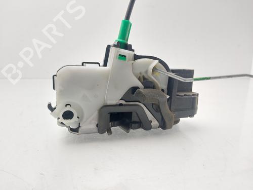 Used Front right lock CHEVROLET TRAX 1.7 TD (131 hp) 30717768