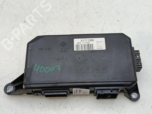 Używane Moduł elektroniczny FIAT STILO (192_) 1.4 16V (90 hp) 32393434