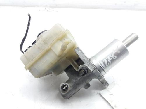 Brake master cylinder BMW 5 (E60) 525 d | BP2888646M77 