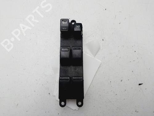 Used Left front window switch NISSAN ALMERA II Hatchback (N16) [2000-2025]  28191410