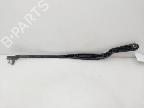 Front windshield wiper arm VW GOLF IV (1J1)  | BP29908785C143 