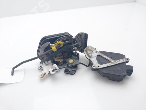 Rear left lock HYUNDAI TRAJET (FO) 2.0 | BP16671876C100 