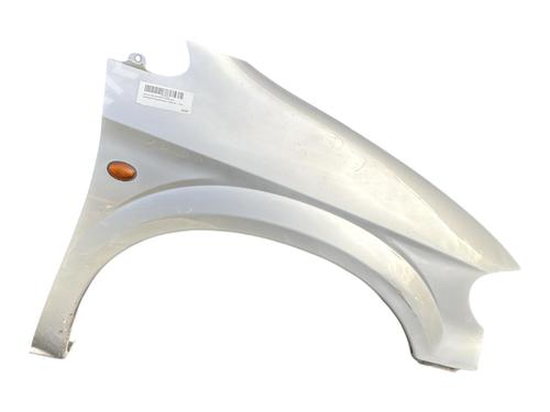 Used Right front fenders CHRYSLER VOYAGER IV (RG, RS) 2.5 CRD (141 hp) 30263763