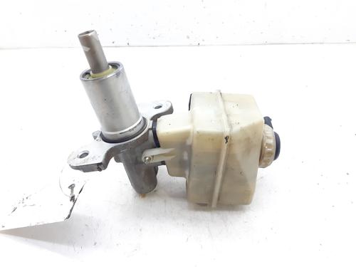 Used Brake master cylinder BMW X3 (E83) 2.0 d (150 hp) 8325606