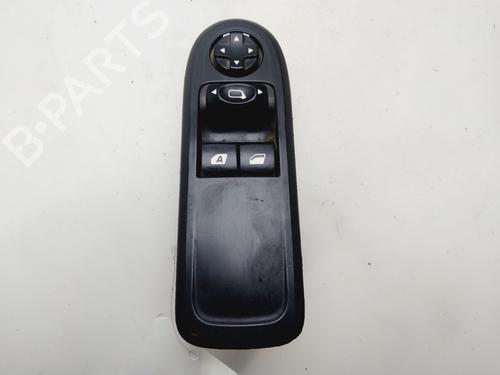 Used Left front window switch CITROËN C3 II (SC_) [2009-2025]  30770026