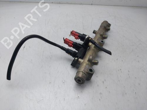 Used Injection rail Injection rail PEUGEOT 807 (EB_) [2002-2026] 35986859 35986859