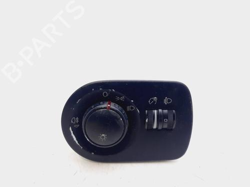 Used Headlight switch SEAT LEON (1P1) [2005-2013]  22699446