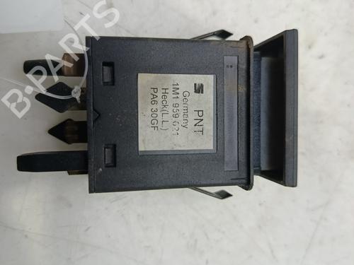 Switch SEAT LEON (1M1) | BP35929854I30 - Image 3