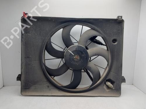 Used Radiator fan Radiator fan 38284429 38284429