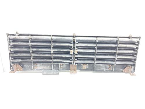 Grille MITSUBISHI PAJERO I (L04_G, L14_G) 2.5 TD (L044G, L049G) | BP13372976C40 