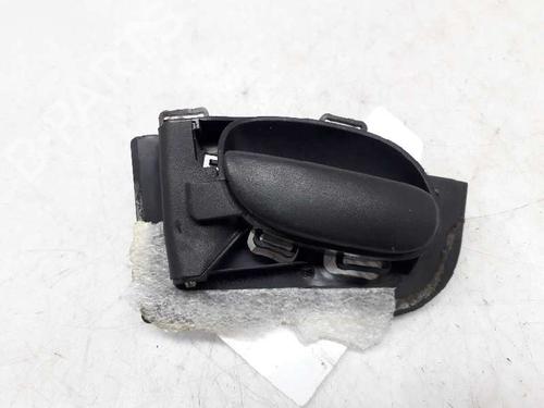 Used Front left interior door handle PEUGEOT 206 Hatchback (2A/C) 1.4 LPG (75 hp) 3313445
