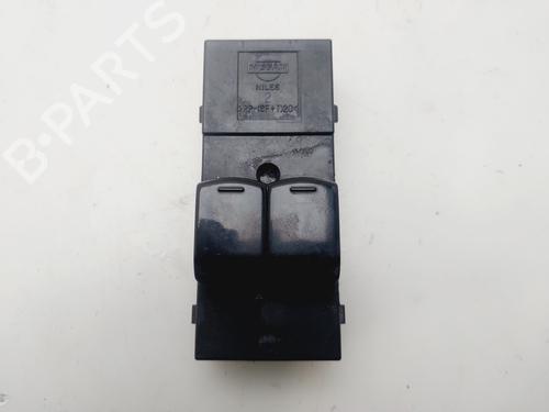 Used Left front window switch NISSAN MICRA III (K12) [2002-2011]  32134519