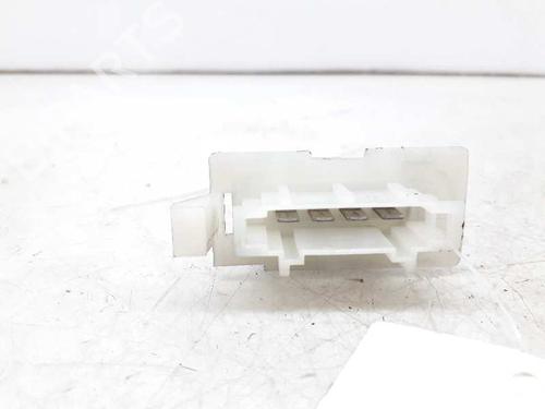 Used Heater resistor VW GOLF VI (5K1) 1.6 TDI (105 hp) 11649576