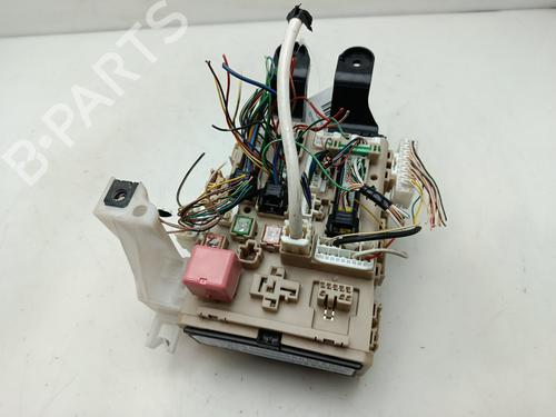 Used Fuse box Fuse box TOYOTA AVENSIS Estate (_T27_) [2008-2018] 33885071 33885071