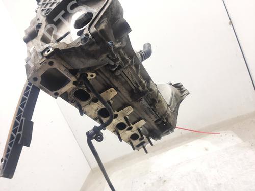 Used Cylinder head Cylinder head MERCEDES-BENZ B-CLASS Sports Tourer (W245) [2005-2011] 33292507 33292507