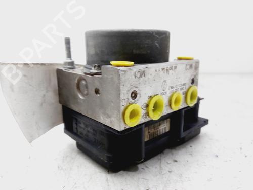 Used ABS pump RENAULT CLIO III (BR0/1, CR0/1) 1.5 dCi (BR17, CR17) (86 hp) 28355068