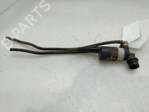 Used Washer pump RENAULT GRAND SCÉNIC III (JZ0/1_) [2009-2016]  32012414