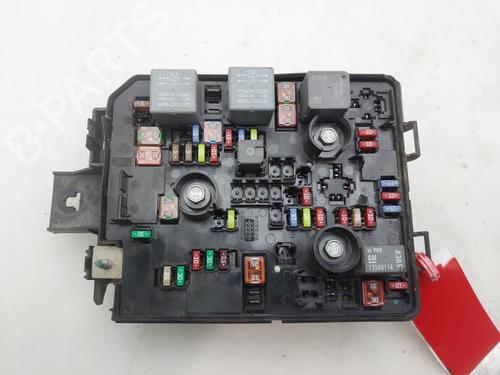 Used Fuse box Fuse box OPEL CORSA E (X15) 1.3 CDTI (08, 68) (75 hp) 36290892 36290892