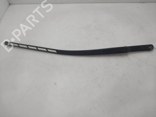 Used Front windshield wiper arm Front windshield wiper arm 39069741 39069741