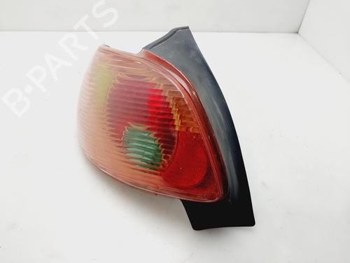 Venstre baglygte PEUGEOT 206 Hatchback (2A/C) [1998-2012]  30314750