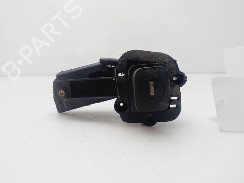 Trunk håndtak RENAULT CLIO II (BB_, CB_) 1.9 D (B/CB0E, BB0J) (64 hp) 28540883