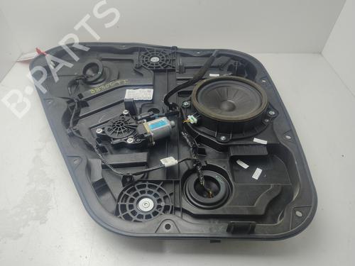 Rudehejsemekanisme venstre bagtil HYUNDAI TUCSON (TL, TLE) 1.7 CRDi (116 hp) 31267427