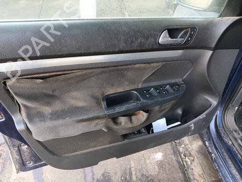 Drivaksel fortil venstre VW JETTA III (1K2)  | BP30401861M38 