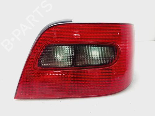 Used Right taillight CITROËN XSARA (N1) 1.9 D (70 hp) 22273630