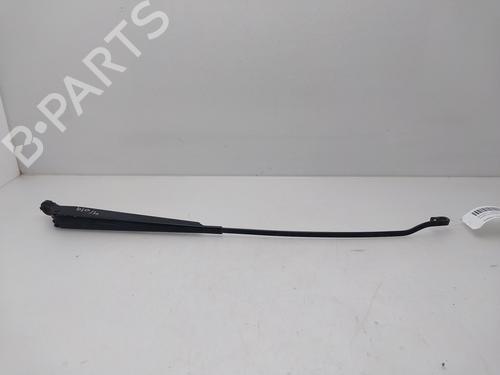 Used Rear windshield wiper arm Rear windshield wiper arm FORD MONDEO I (GBP) 2.0 i 16V (136 hp) 33411666 33411666