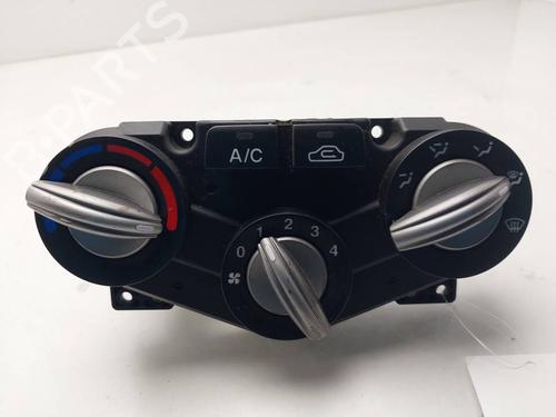 Used Climate control Climate control KIA RIO II (JB) 1.5 CRDi (110 hp) 39717824 39717824