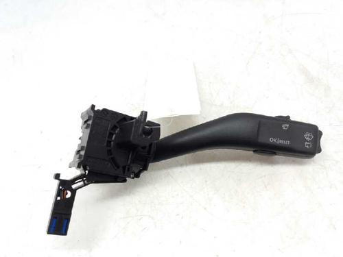 Used Steering column stalk SEAT ALTEA XL (5P5, 5P8) [2006-2015]  2869116