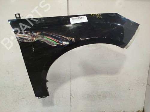 Used Right front fenders Right front fenders FORD FOCUS III Turnier 1.0 EcoBoost (125 hp) 40091627 40091627