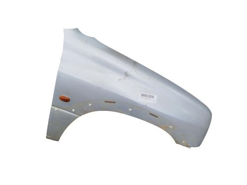 Used Right front fenders SUZUKI GRAND VITARA I (FT, HT) 2.0 HDI 110 16V 4x4 (SQ420D, TD83V) (109 hp) 25862776