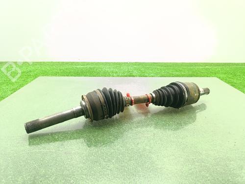 Used Left front driveshaft MITSUBISHI PAJERO II (V3_W, V2_W, V4_W, V5_W) 2.5 TD 4WD (V24W) (99 hp) 29523241