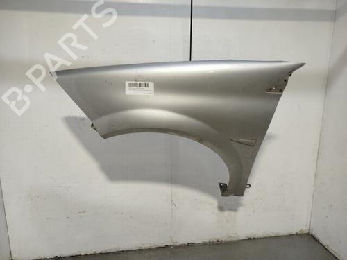 Used Left front fenders RENAULT MEGANE II Saloon (LM0/1_) [2003-2026]  32139427